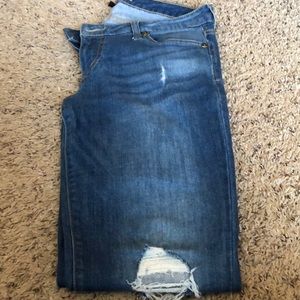 Kut from the kloth distressed jeans